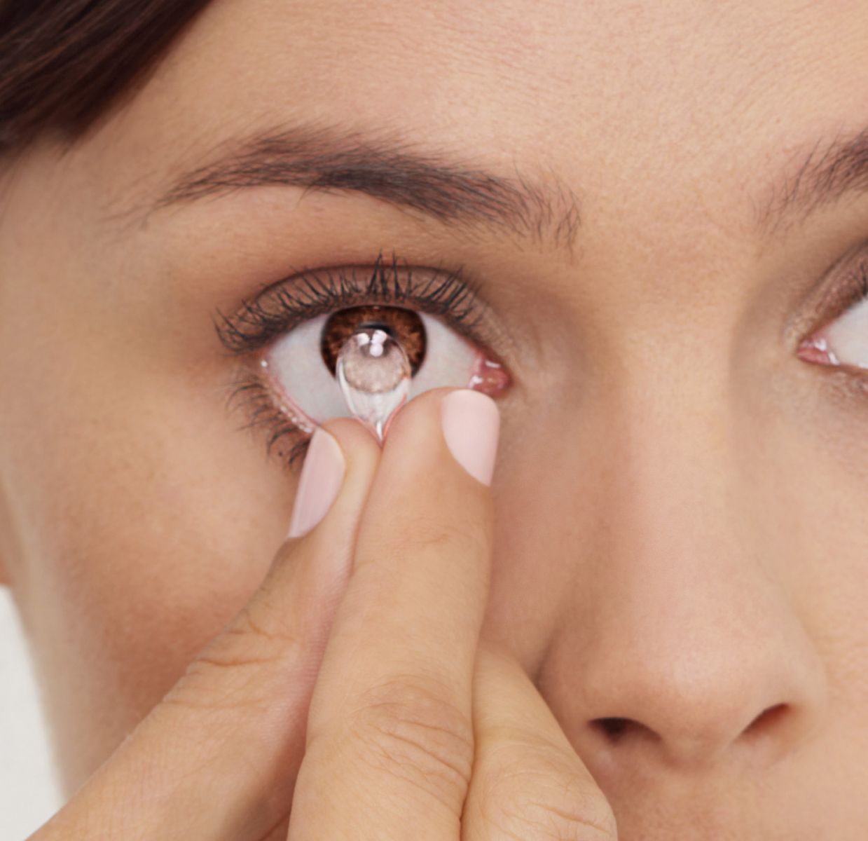 Contact Lenses Pople and Broad